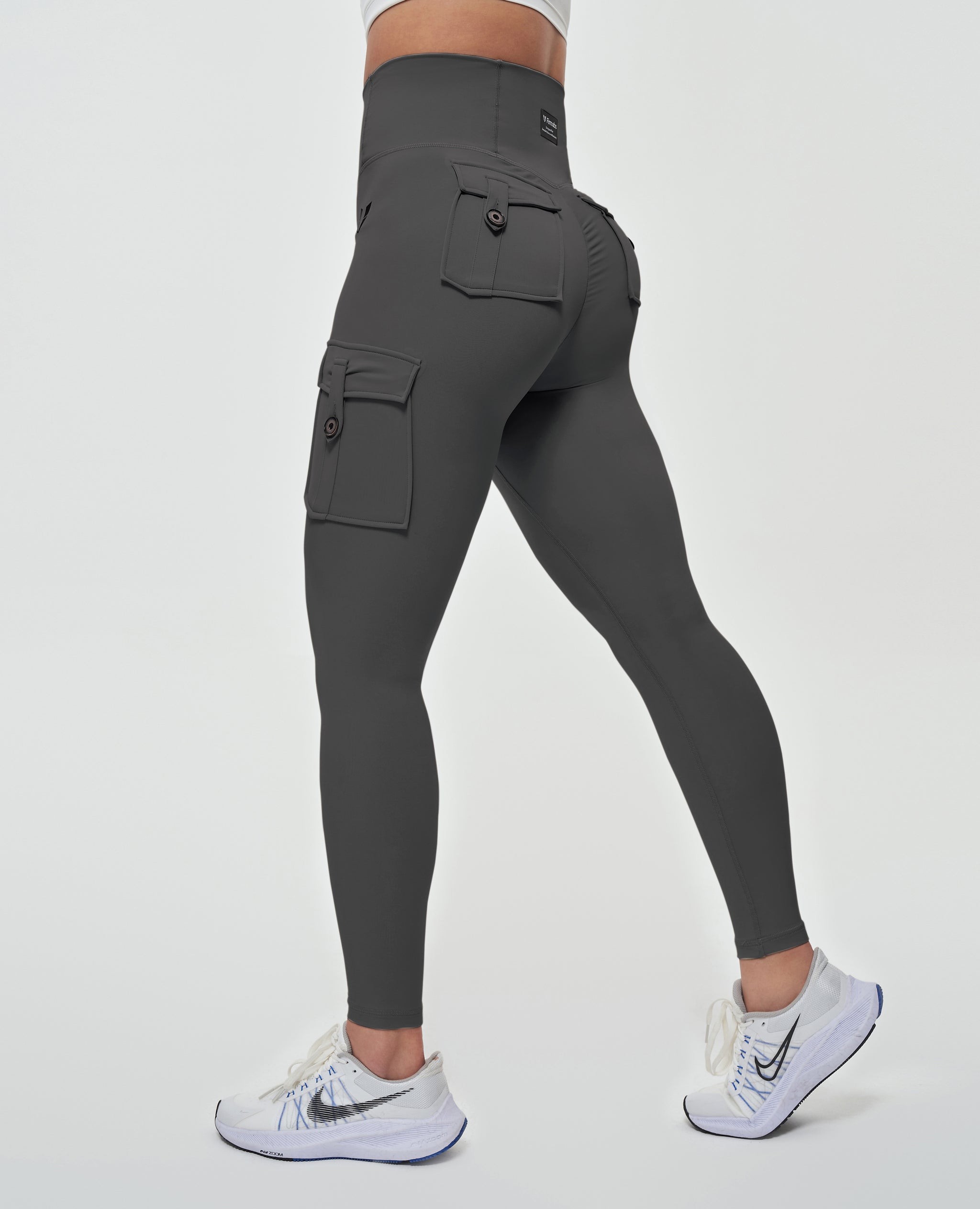 HighWaistedCargoLeggings-Gray