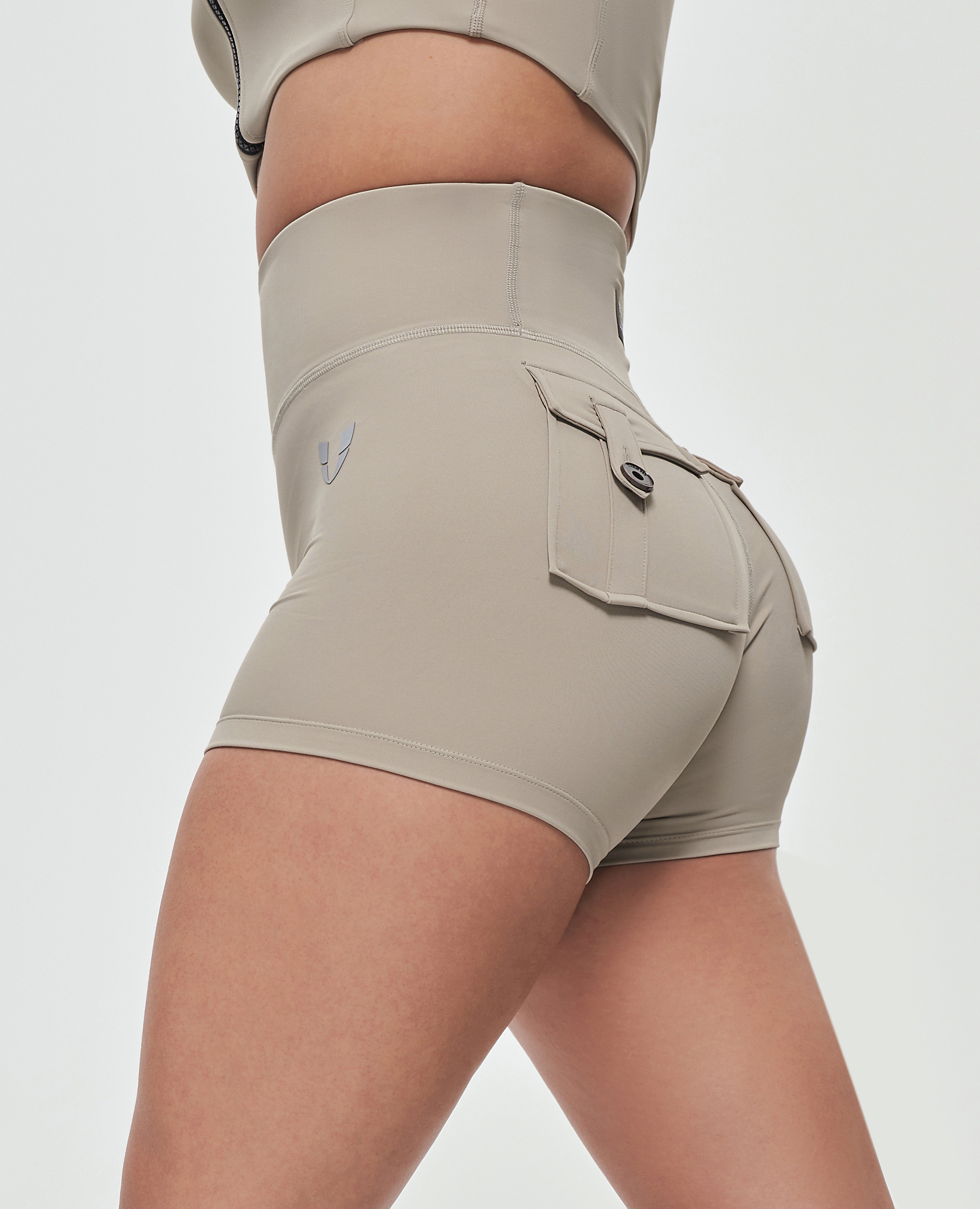 Shorts cargo de cintura alta - Caqui
