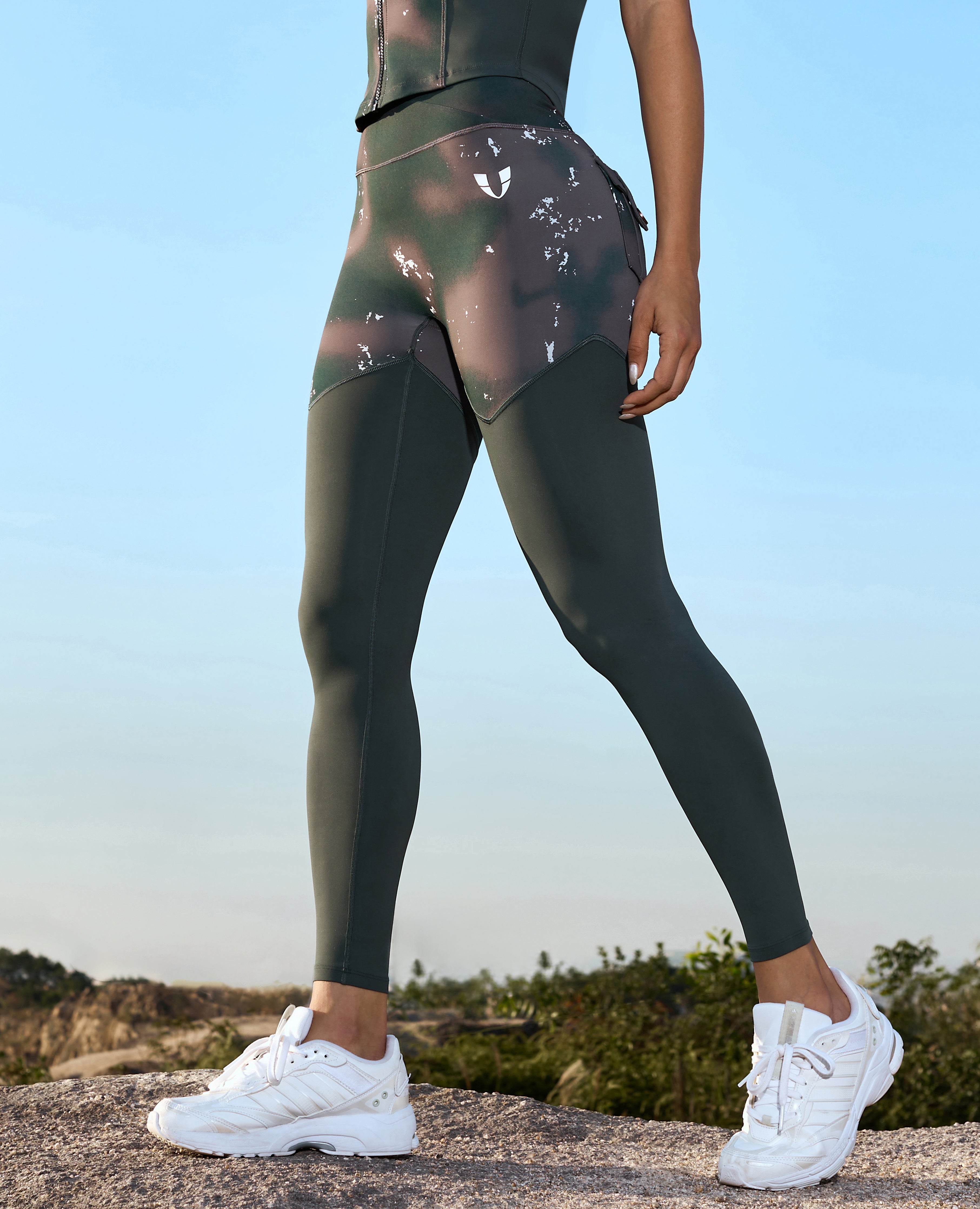 Cargo Power Leggings - Tie Dye and Dark Green