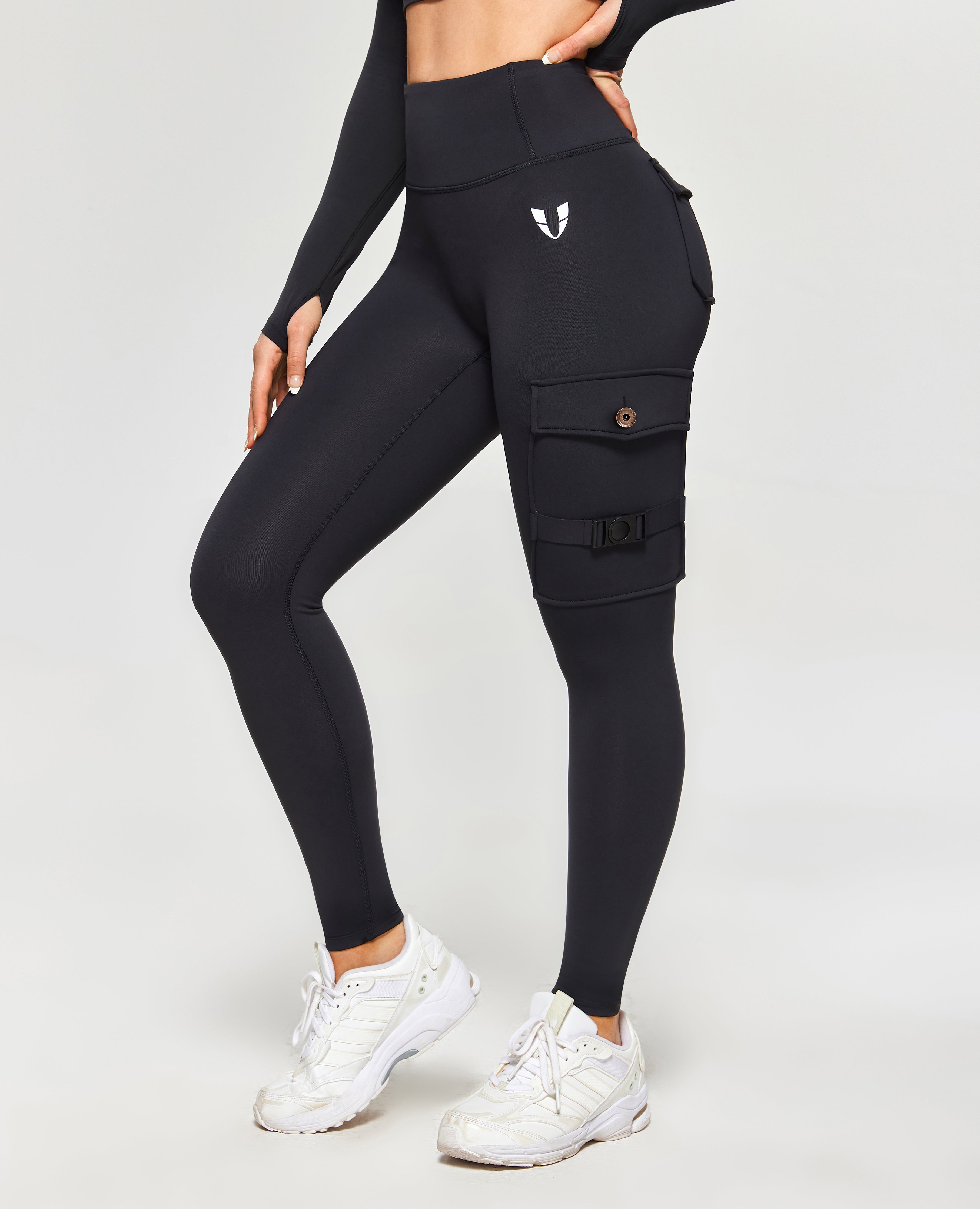 Thermal Fleece Cargo Leggings - Black