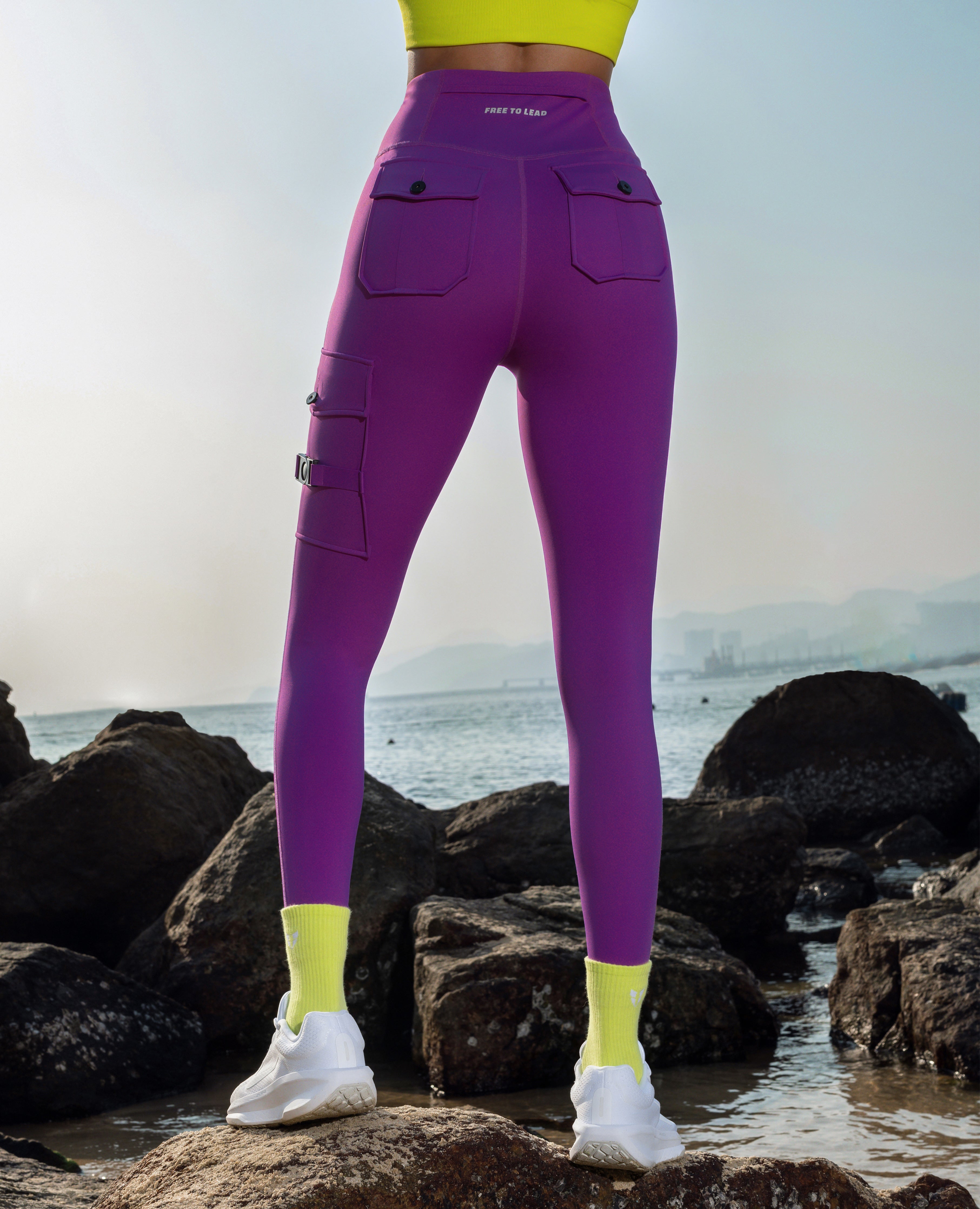 Cargo High-Waisted Pocket Leggings Plus - Violet