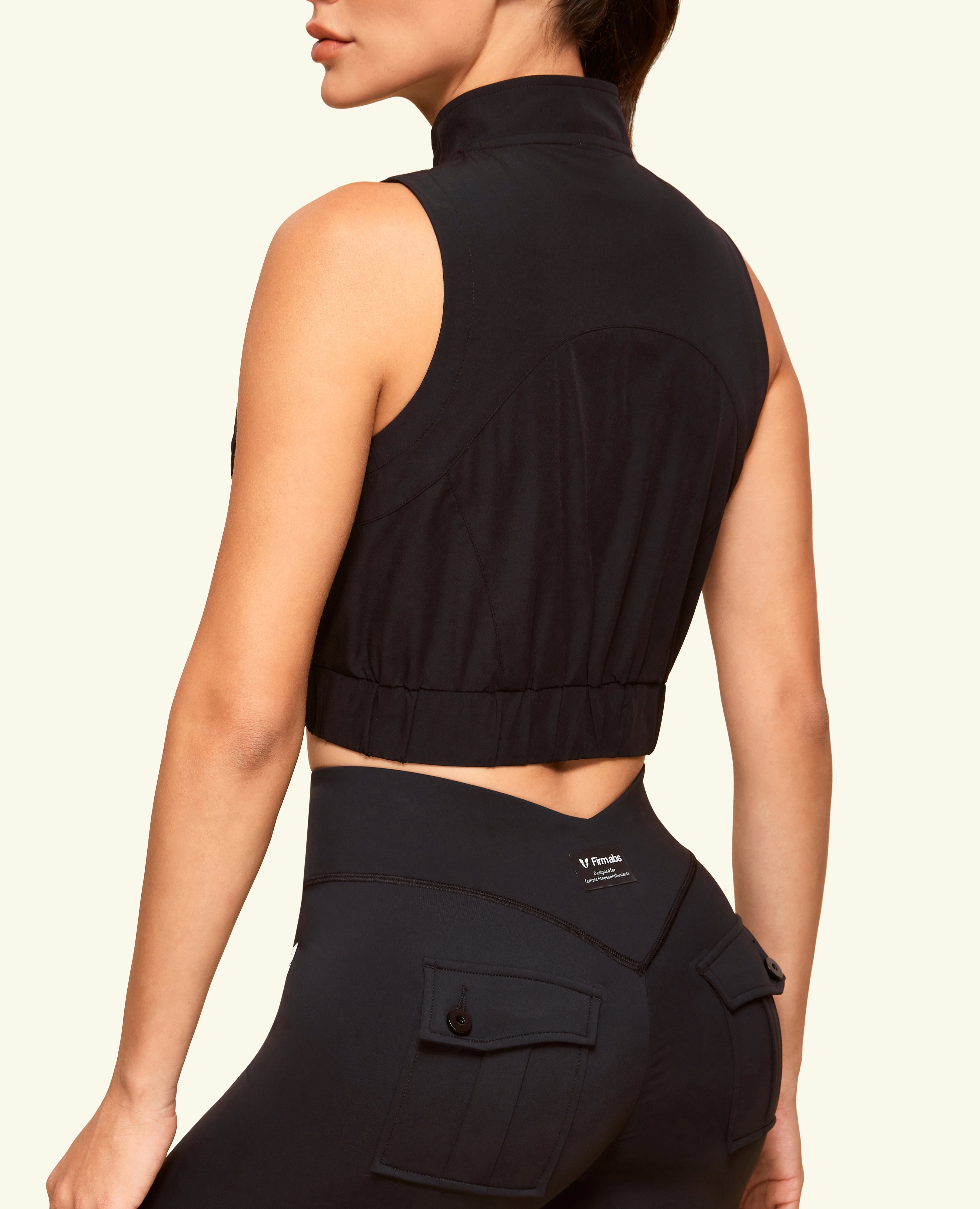 Active Core Cropped Vest - Black