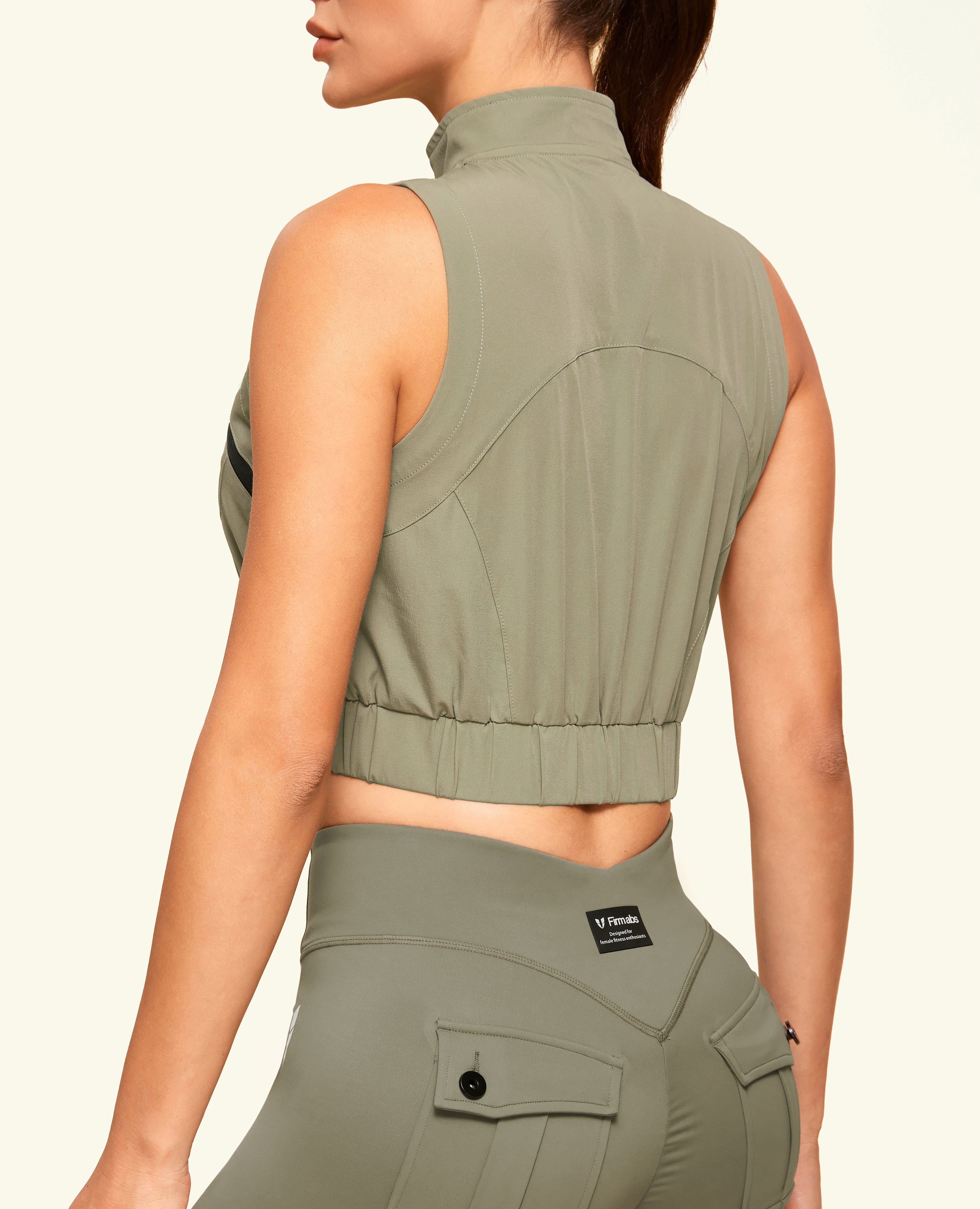 Active Core Cropped Vest - Army Green