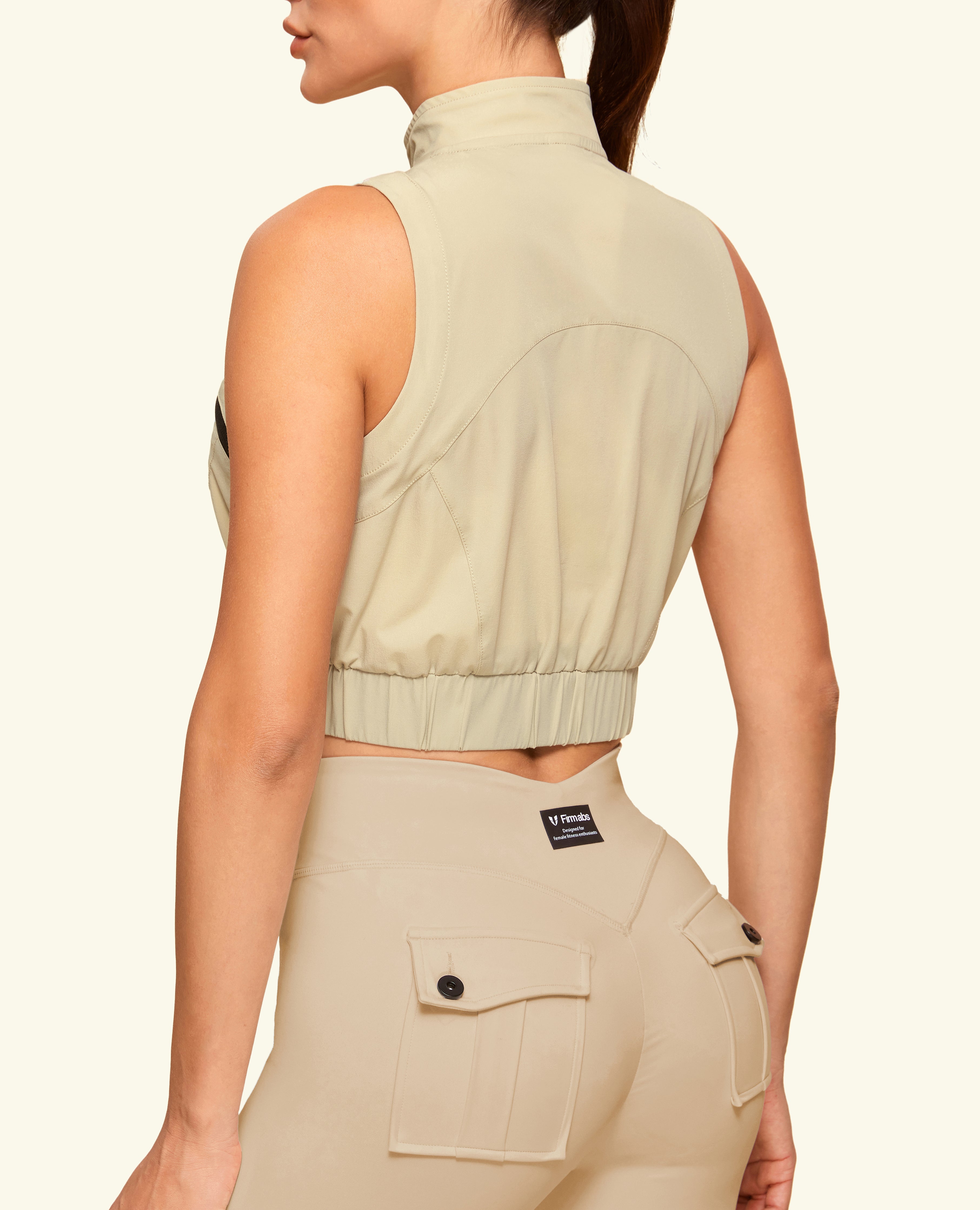 Active Core Cropped Vest - Sand