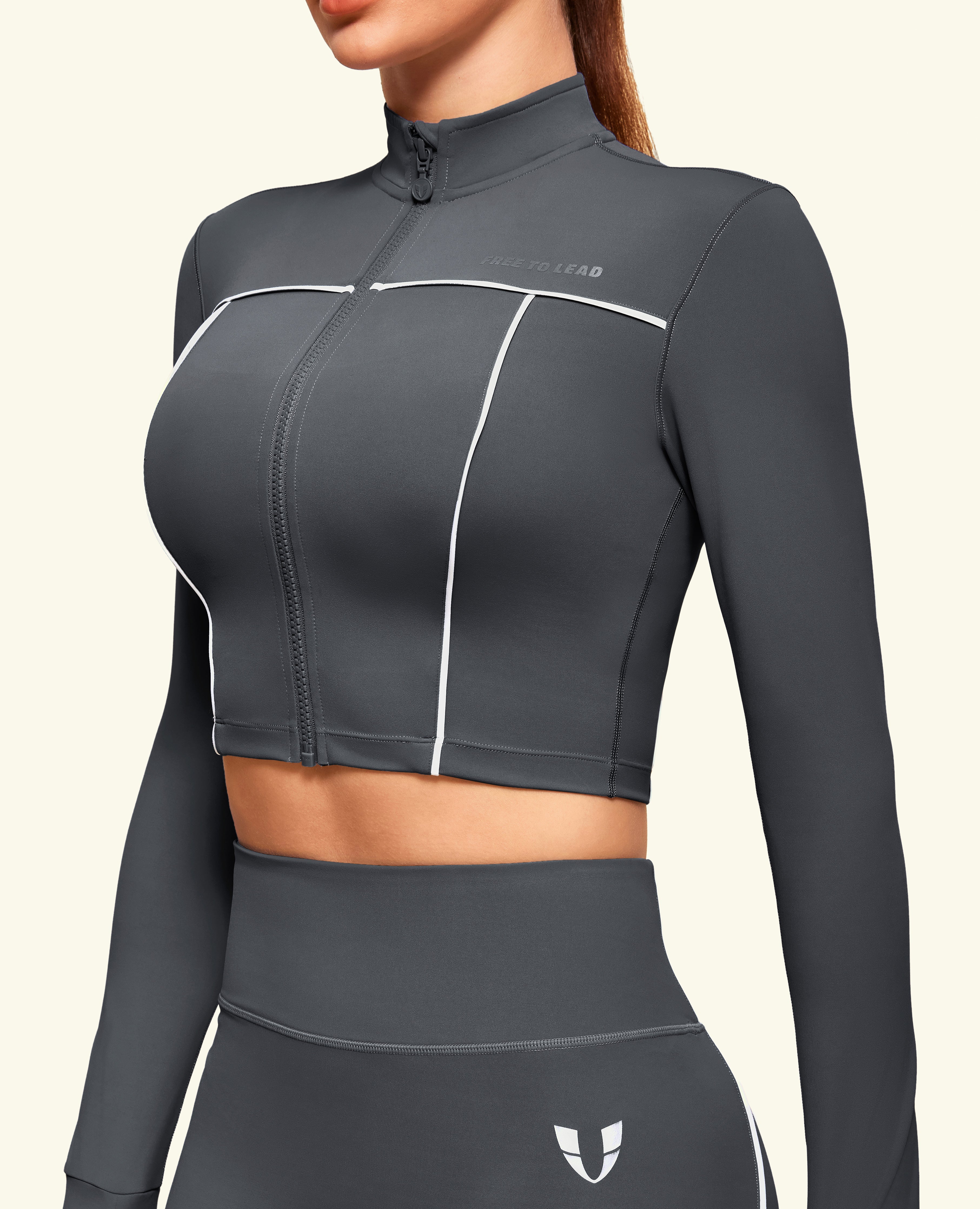 Cropped Slim Fit Workout Jacket - Grey