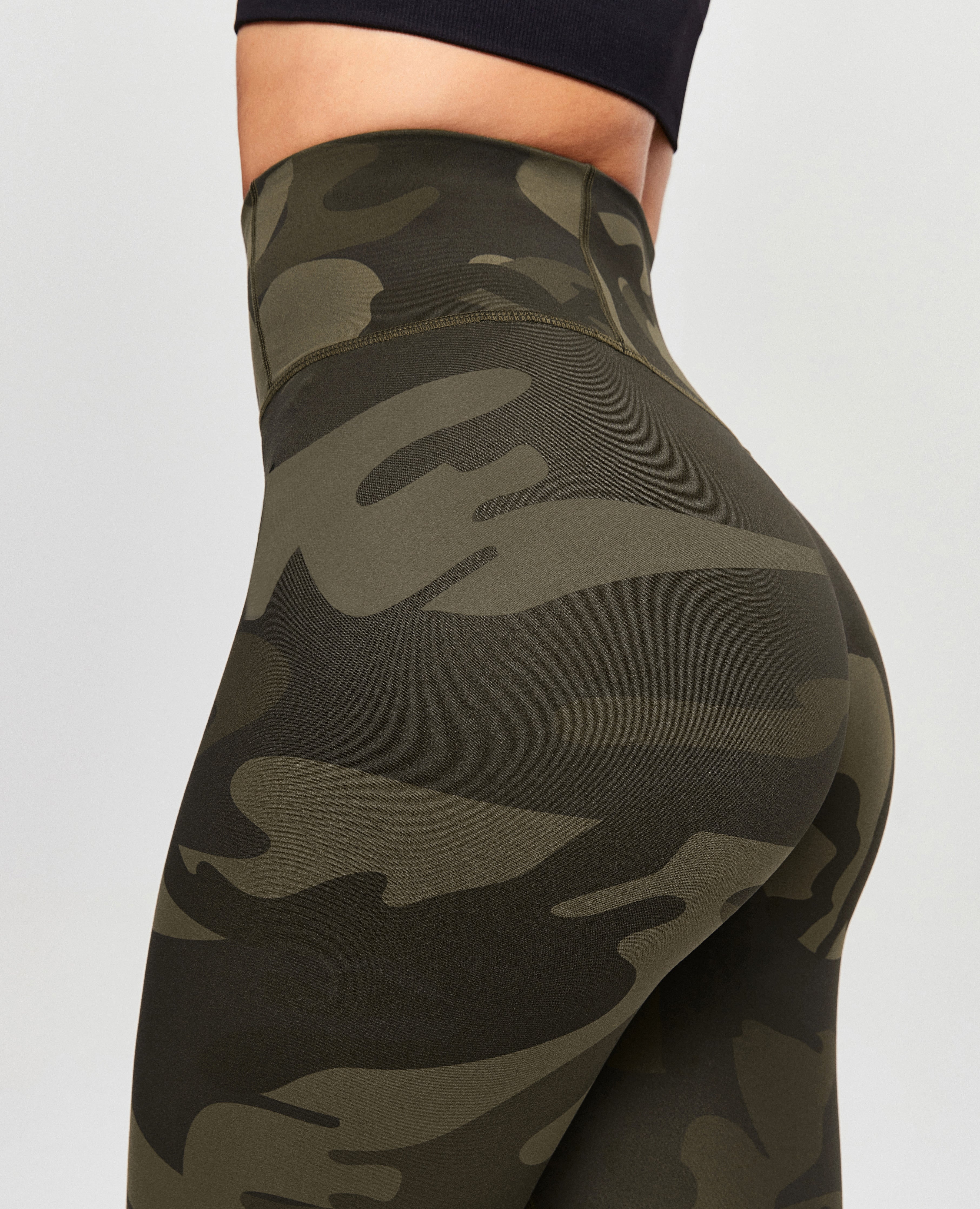 Scrunch Butt Leggings - Army Green Camo