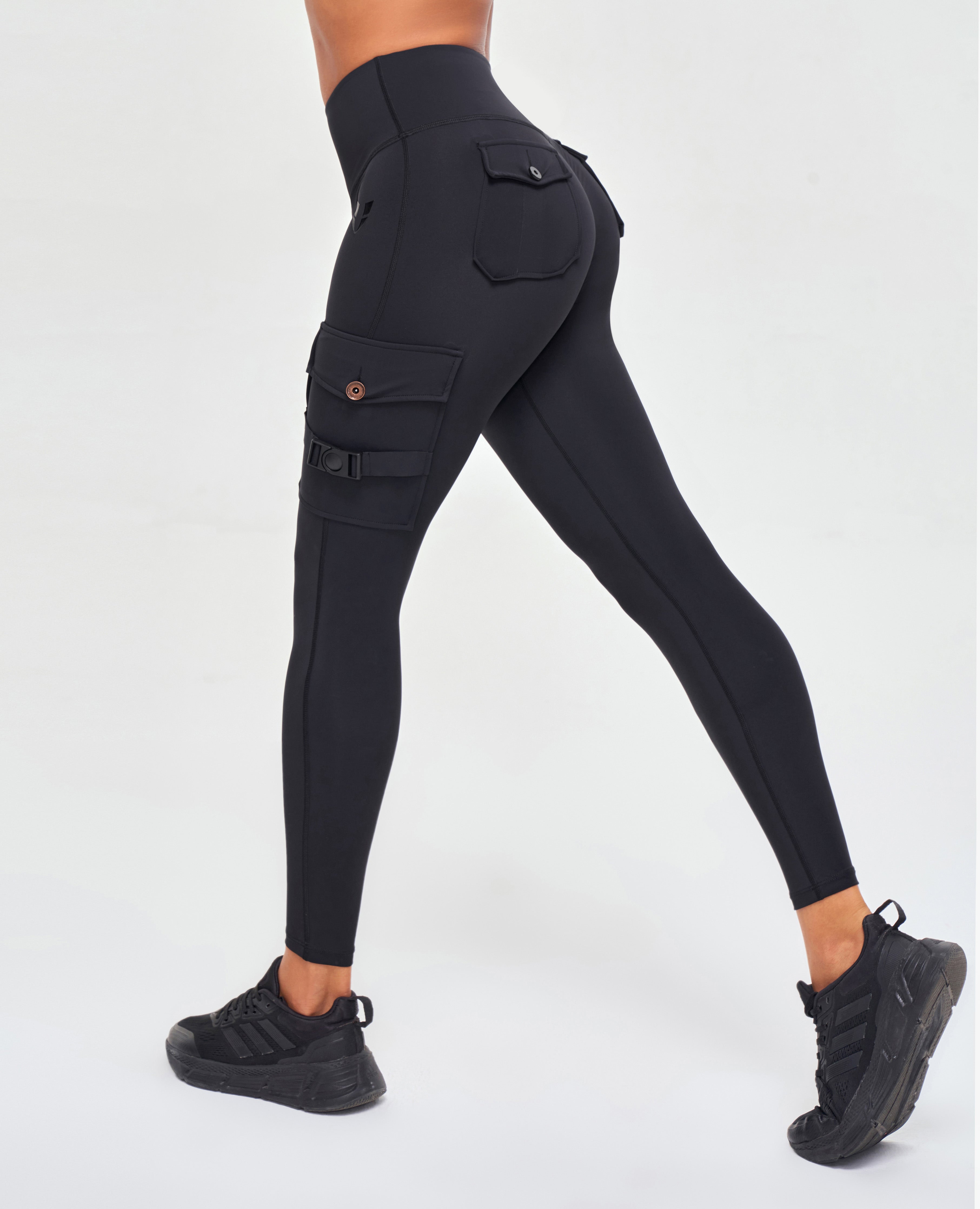 Sexy Dark Grey Women's Workout Cargo Leggings with Pockets
