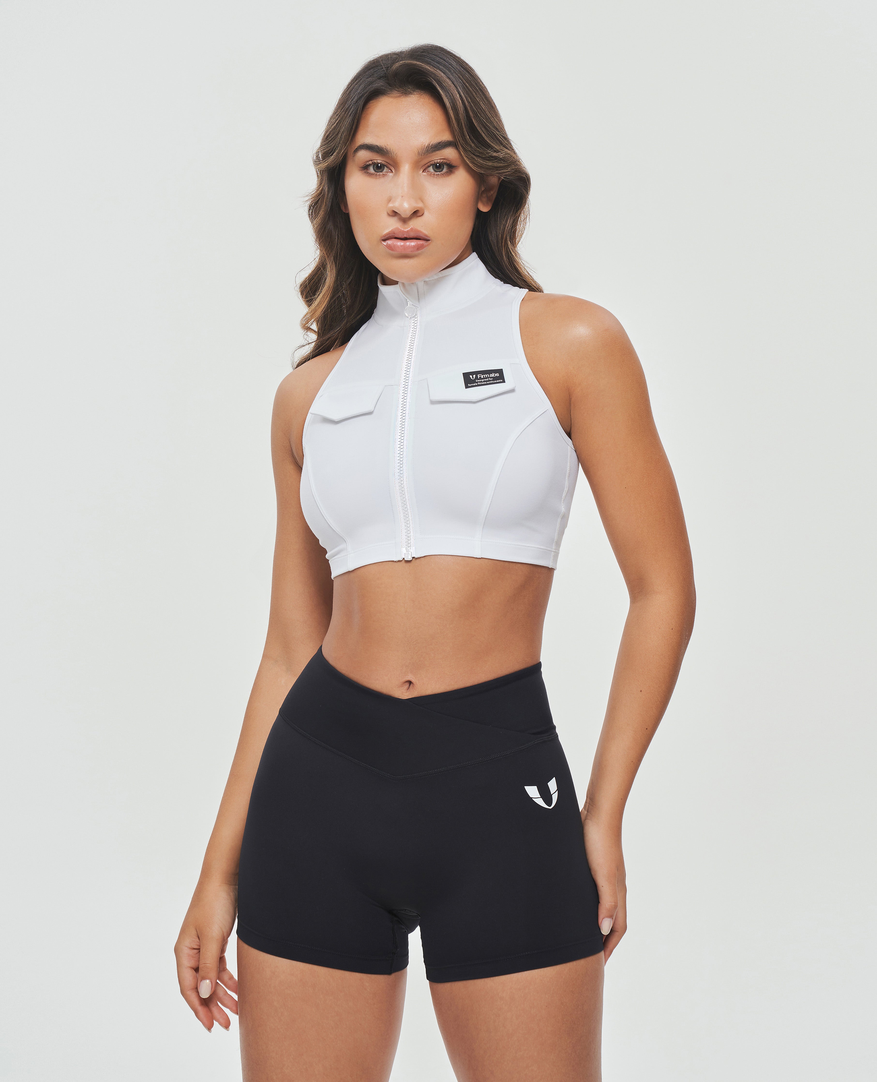 Fashion Clothing Woman Workout Outfits Bodybuilding Sportwear Sweatsuits  Seamless Sports Tracksuits with Bra & Zipper Crop Top Shorts Legging Custom  Apparel - China Custom Clothing and Activewear price